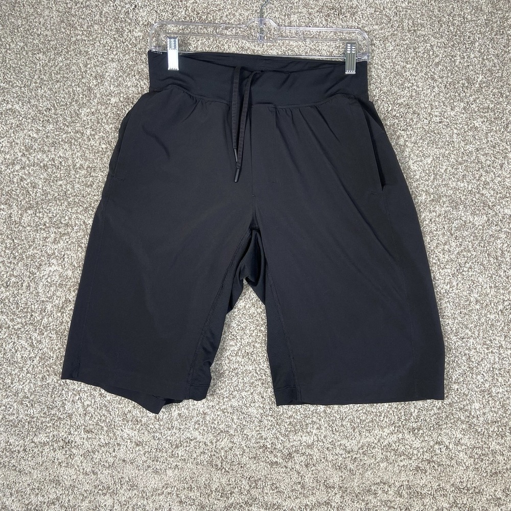 Lululemon T.H.E. Short 9" Mens Small Black Excellent Training Athletic Shorts